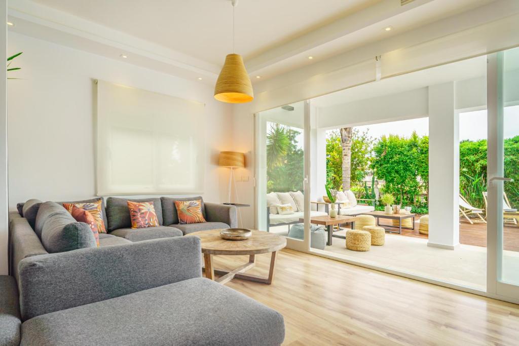 Posezení v ubytování Villa in PUERTO BANUS