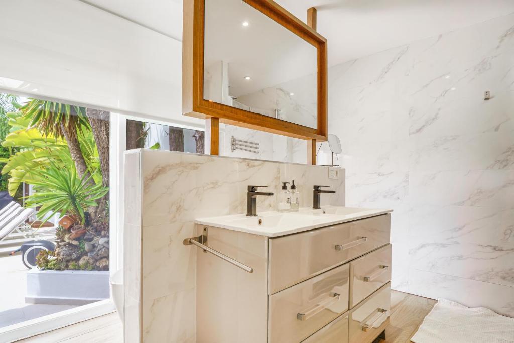 Fotografie z fotogalerie ubytování Villa in PUERTO BANUS v destinaci Marbella