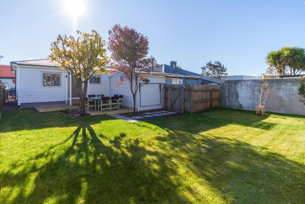 Charming 3 Bedroom Home Near Christchurch City - Resim 9