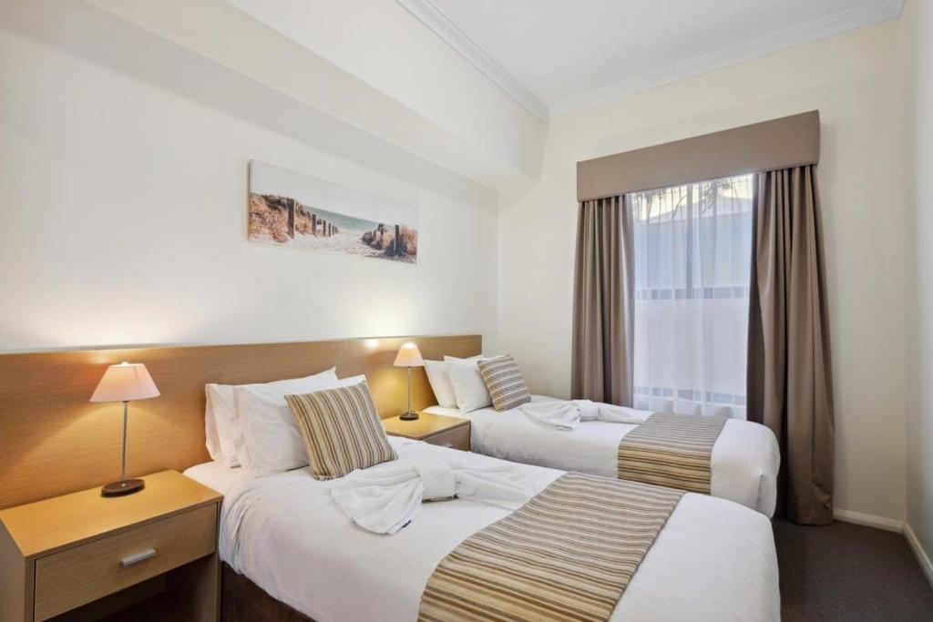 Letto o letti in una camera di Fabulous Apt in Northbridge with Pool & WiFi