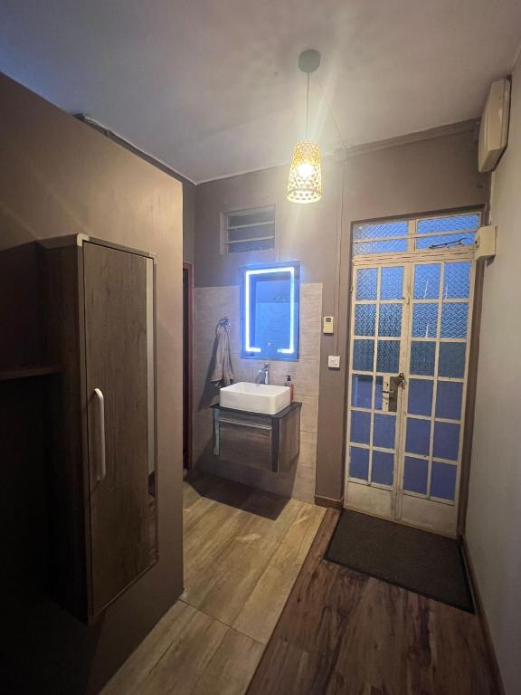 Postel nebo postele na pokoji v ubytování Albion Beachfront Villa