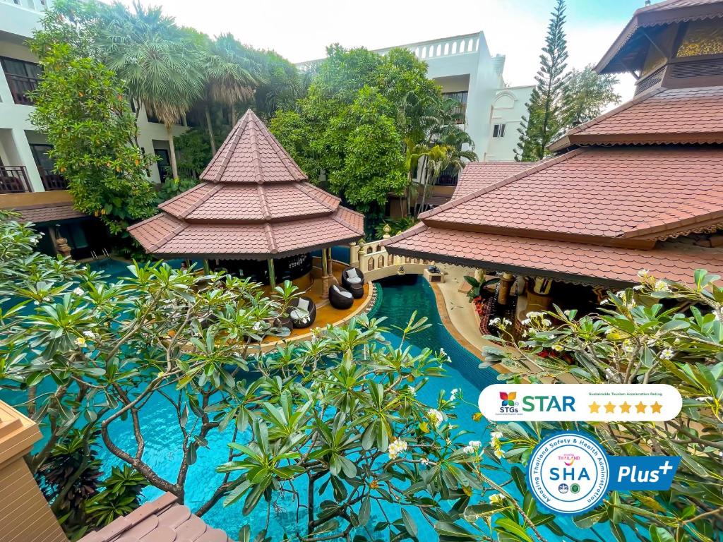 Pemandangan dari udara bagi Quality Beach Resorts and Spa Patong