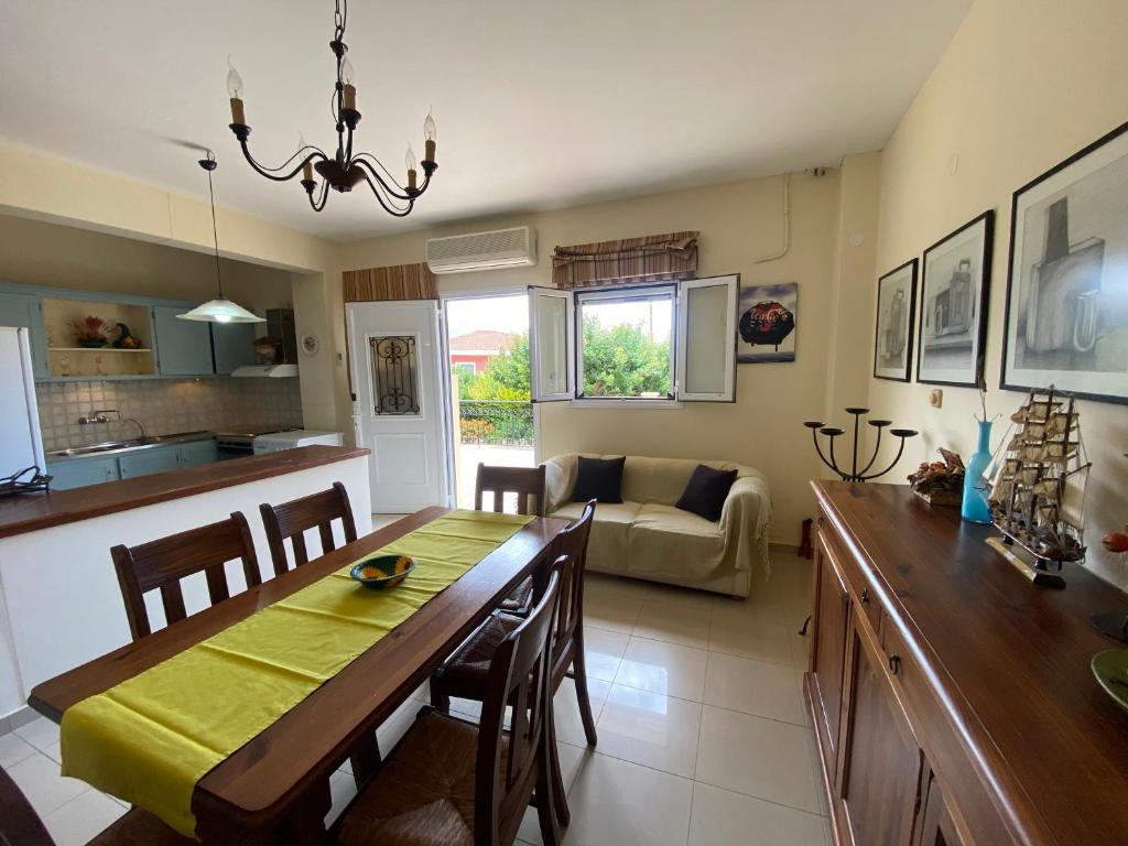 Kuchyň nebo kuchyňský kout v ubytování Sunrise Inn
