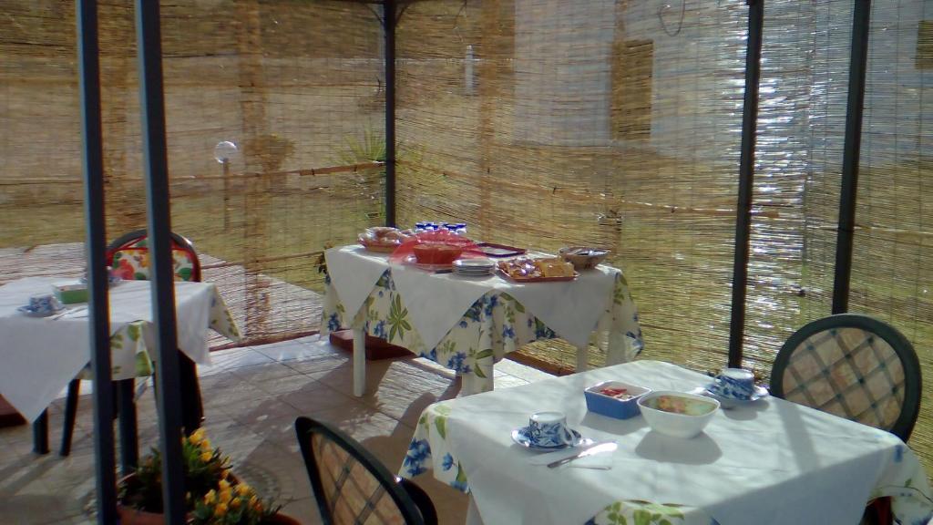 Restaurace v ubytování B&B Le Vele Teulada