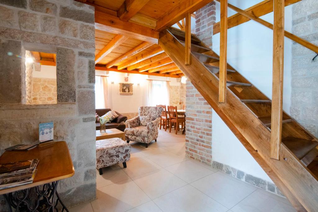 Posezení v ubytování Traditional villa Juta for 8 people