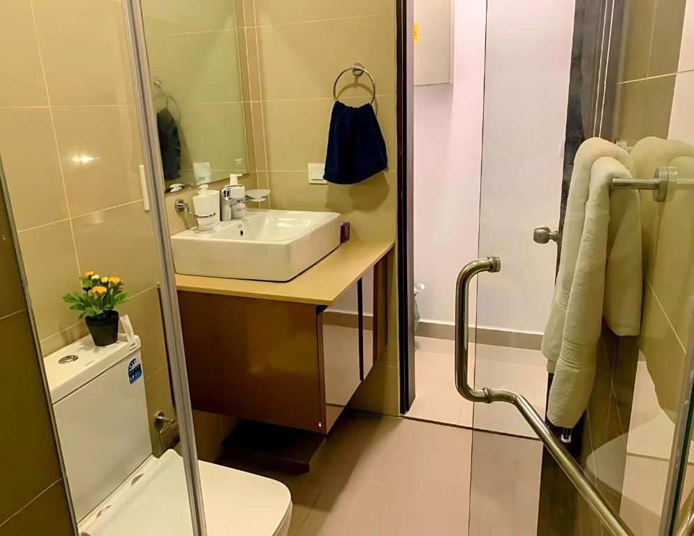 Negombo Ocean View Luxury Studio by Serendib Vacation, Negombo ...