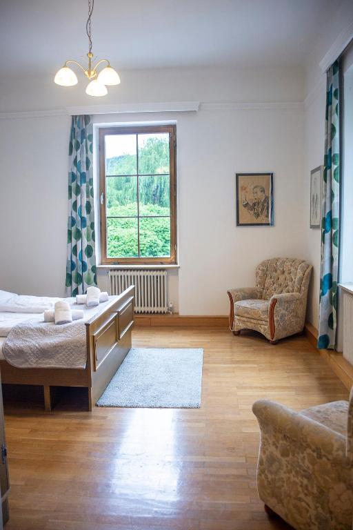 Postel nebo postele na pokoji v ubytování Trend Lokal-Rooms-Bar