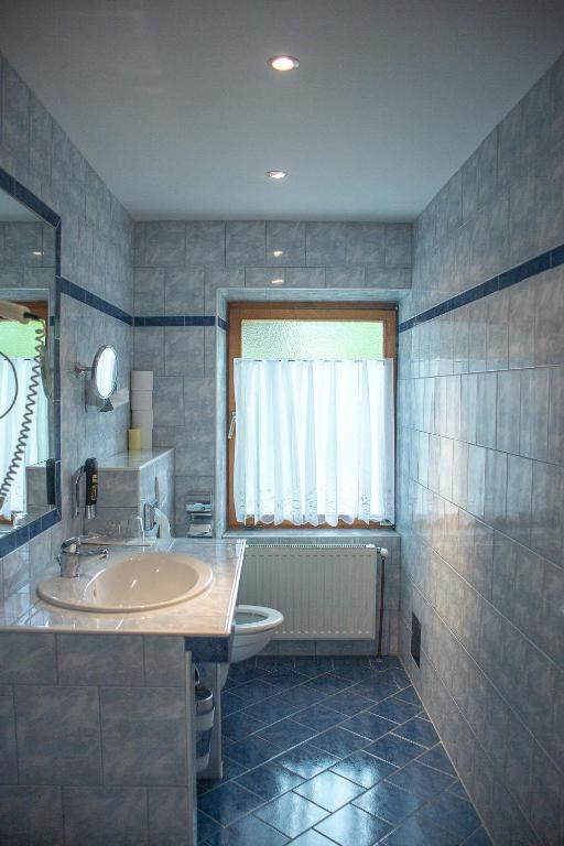 Koupelna v ubytování Trend Lokal-Rooms-Bar