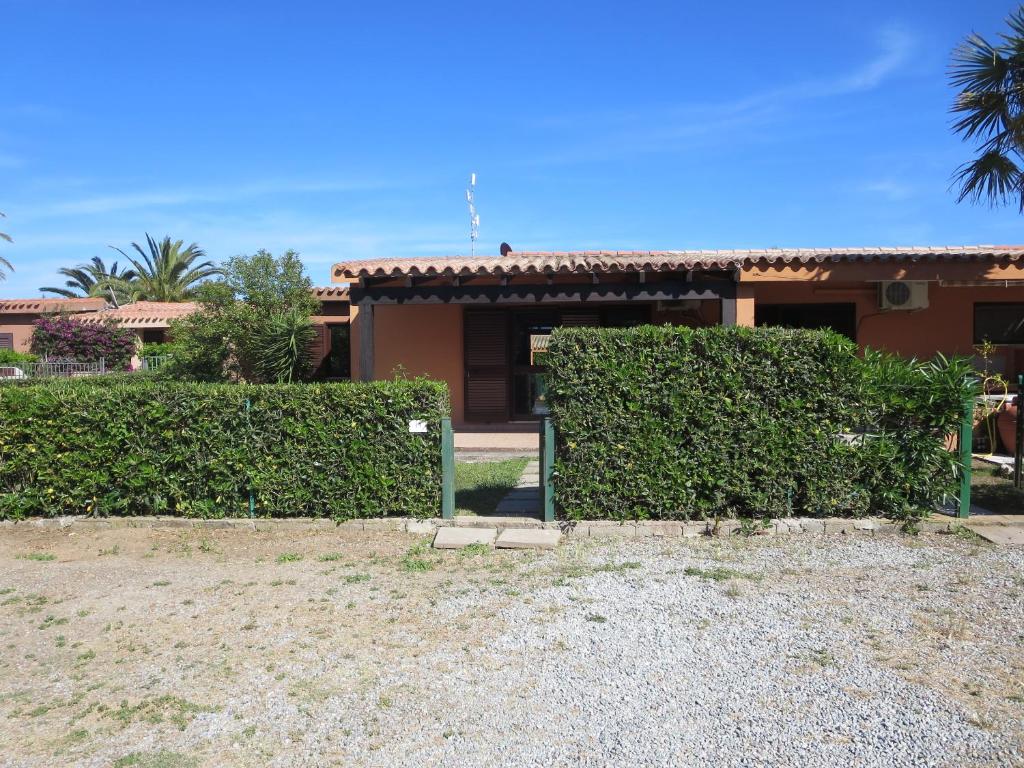The building in which the holiday home is located