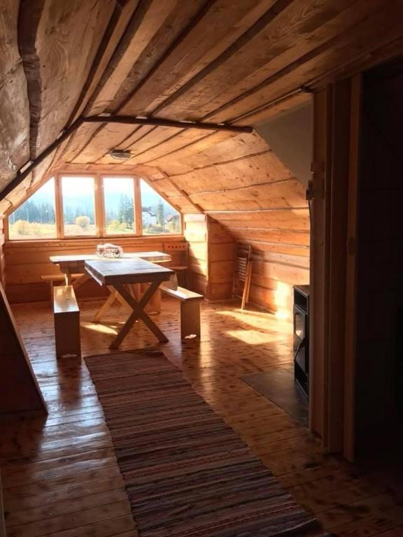 Posezení v ubytování Casa 7 Izvoare