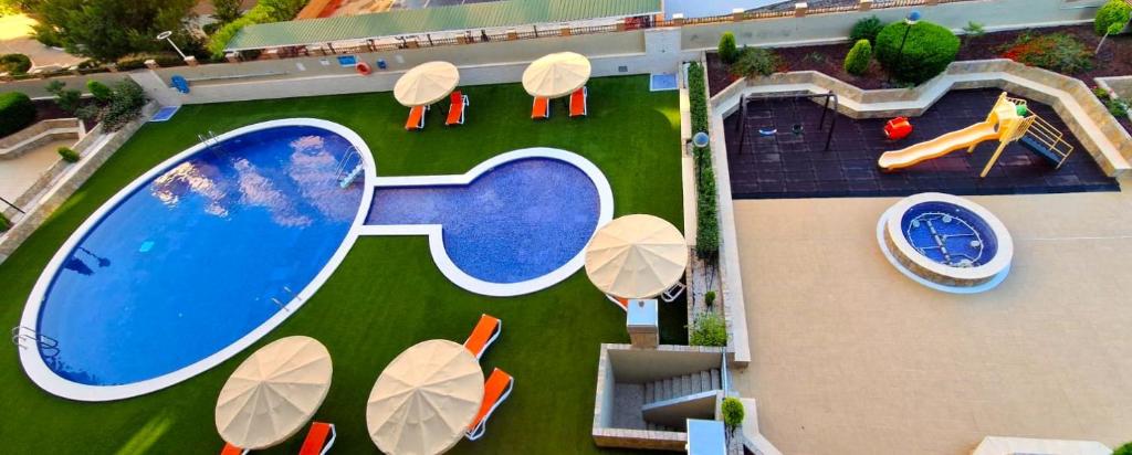 The swimming pool at or close to Vila de Oropesa Nº1053