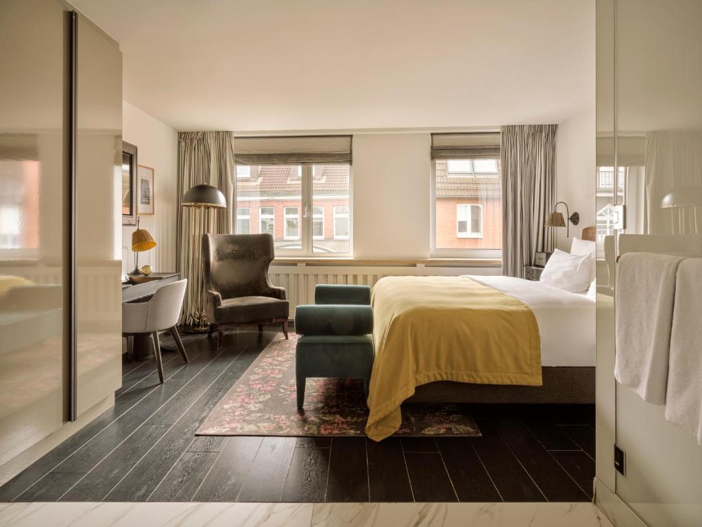 The Nikolai Hamburg - Leonardo Limited Edition - Resim 23