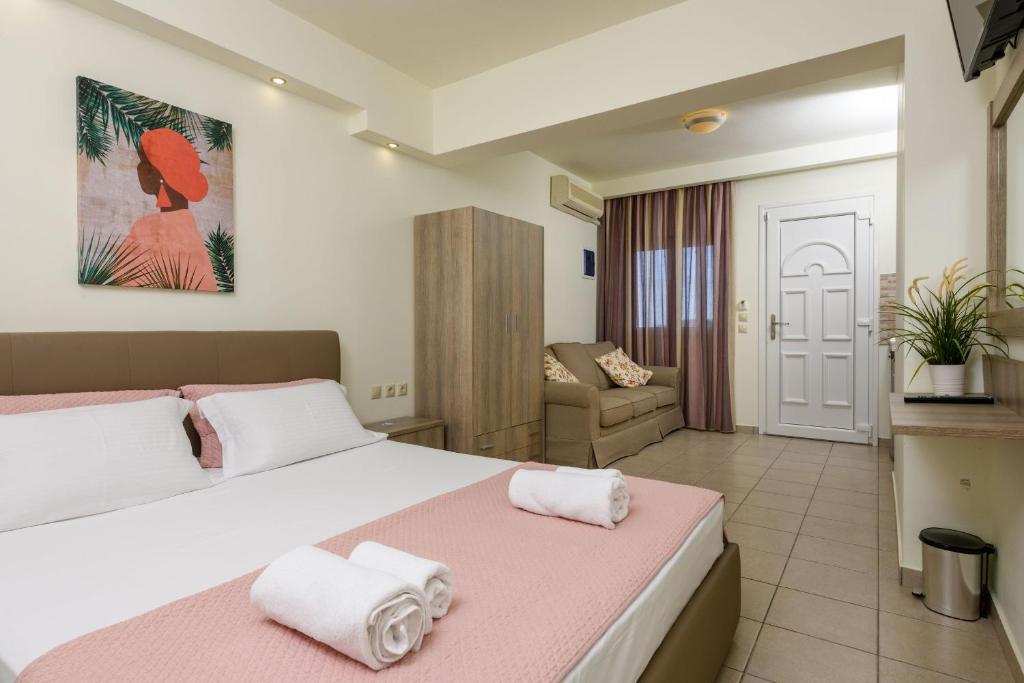 Кровать или кровати в номере Villa Roula