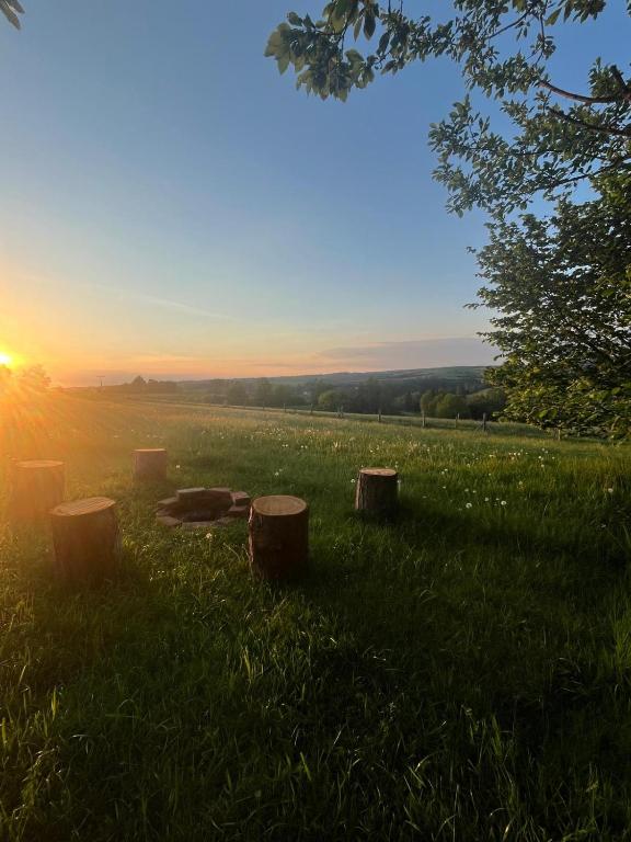 Amanecer o atardecer desde la casa vacacional o alrededores