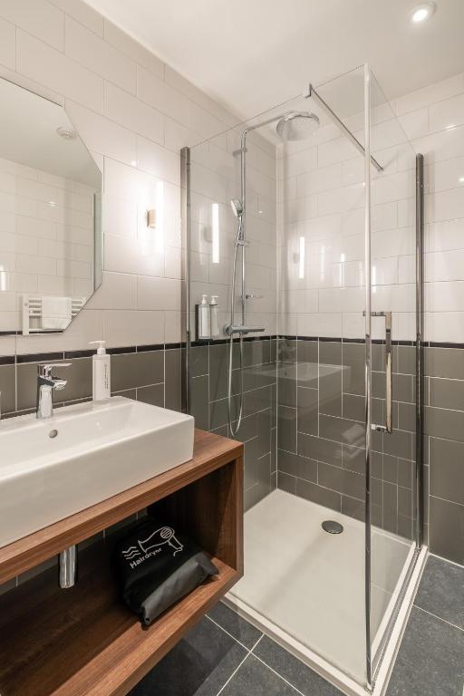 YAYS Antwerp Opera by Numa - Resim 17