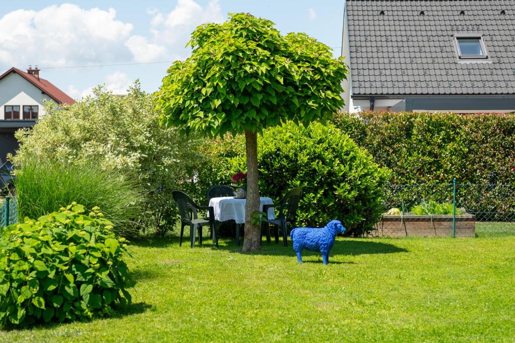 Vonkajšia záhrada v ubytovaní Relax apartma Peter