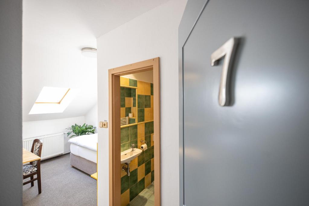 Hotel u Budvaru - Resim 44