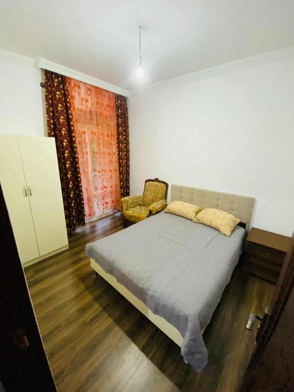 private house - Double Room With Balcony