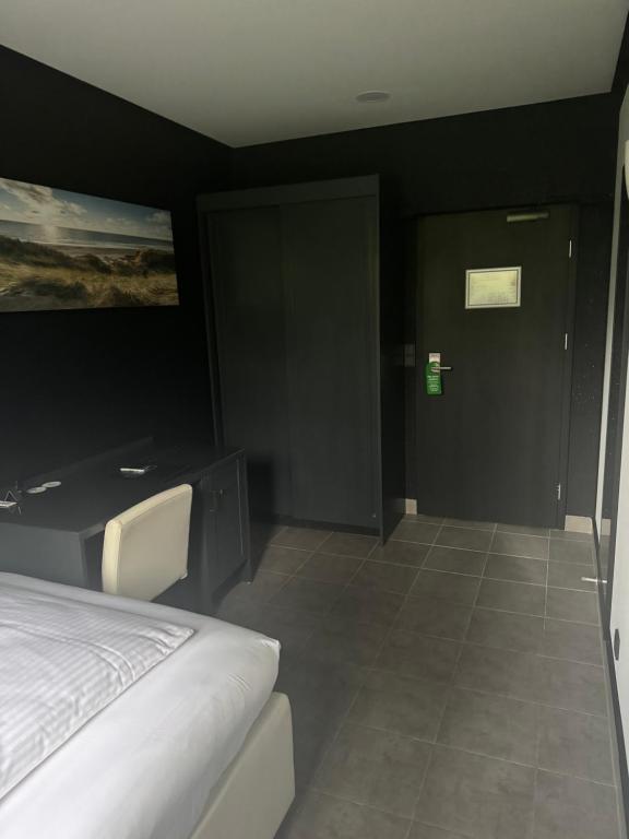 TIBET HOTEL am Airport Düsseldorf-Ratingen - 经济单人间 - 带共用浴室