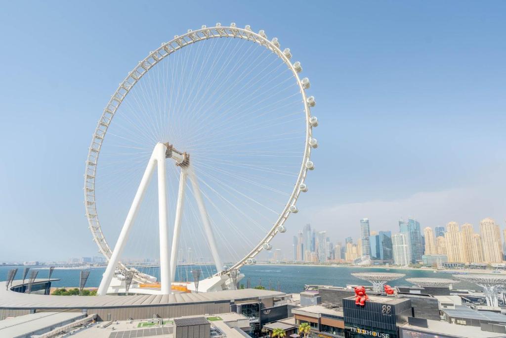 Fotografie z fotogalerie ubytování GuestReady - Majestic Ain Dubai from your balcony v Dubaji