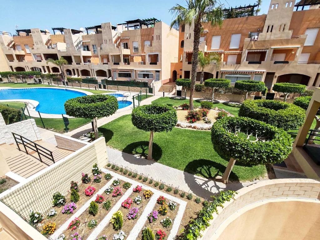 Bazén v ubytování Asuncion Paraiso de Vera nebo v jeho okolí