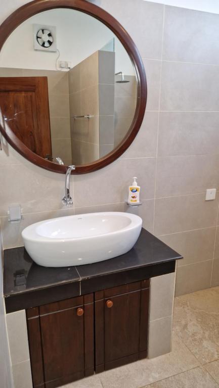 MILLET'S FOOD COMPANY AND COOKING CENTER - 7