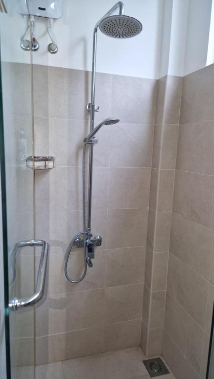 MILLET'S FOOD COMPANY AND COOKING CENTER - 16