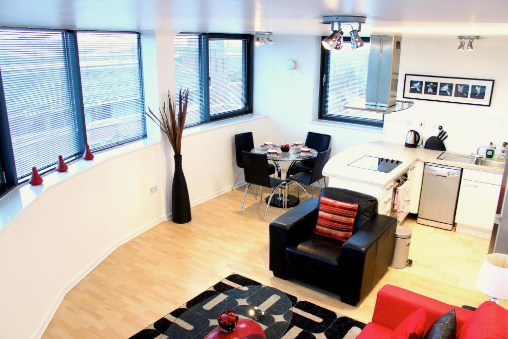 Bath Rd Apartments, Canvey (updated prices 2024)