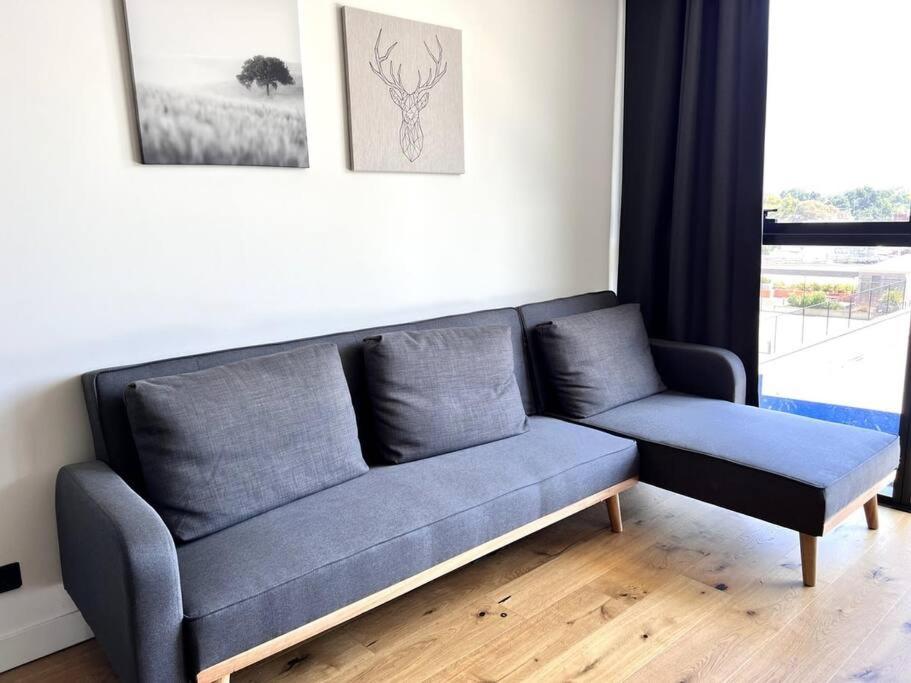 Suitetrails - KozyGuru South Melbourne Prefect Apartment