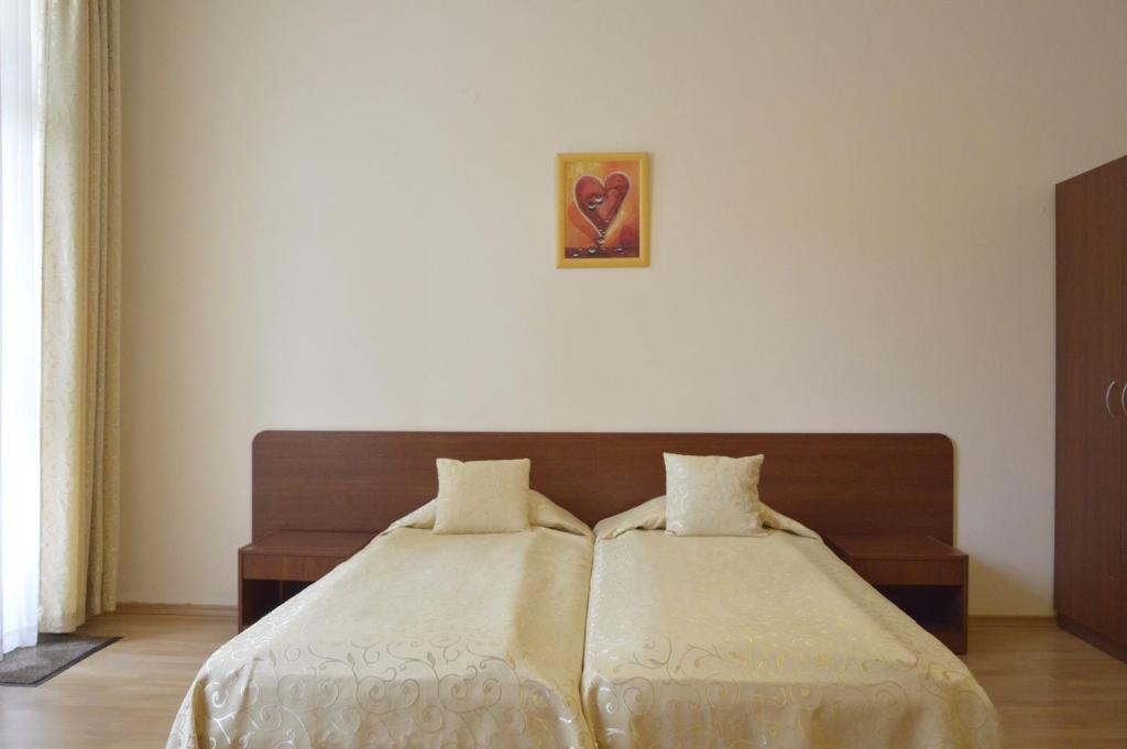 Persey Flora Apartments - Estudio Familiar