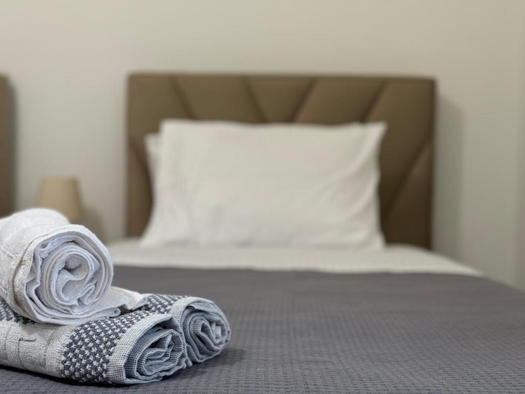Postel nebo postele na pokoji v ubytování Angelo Agapi Rooms Vlore