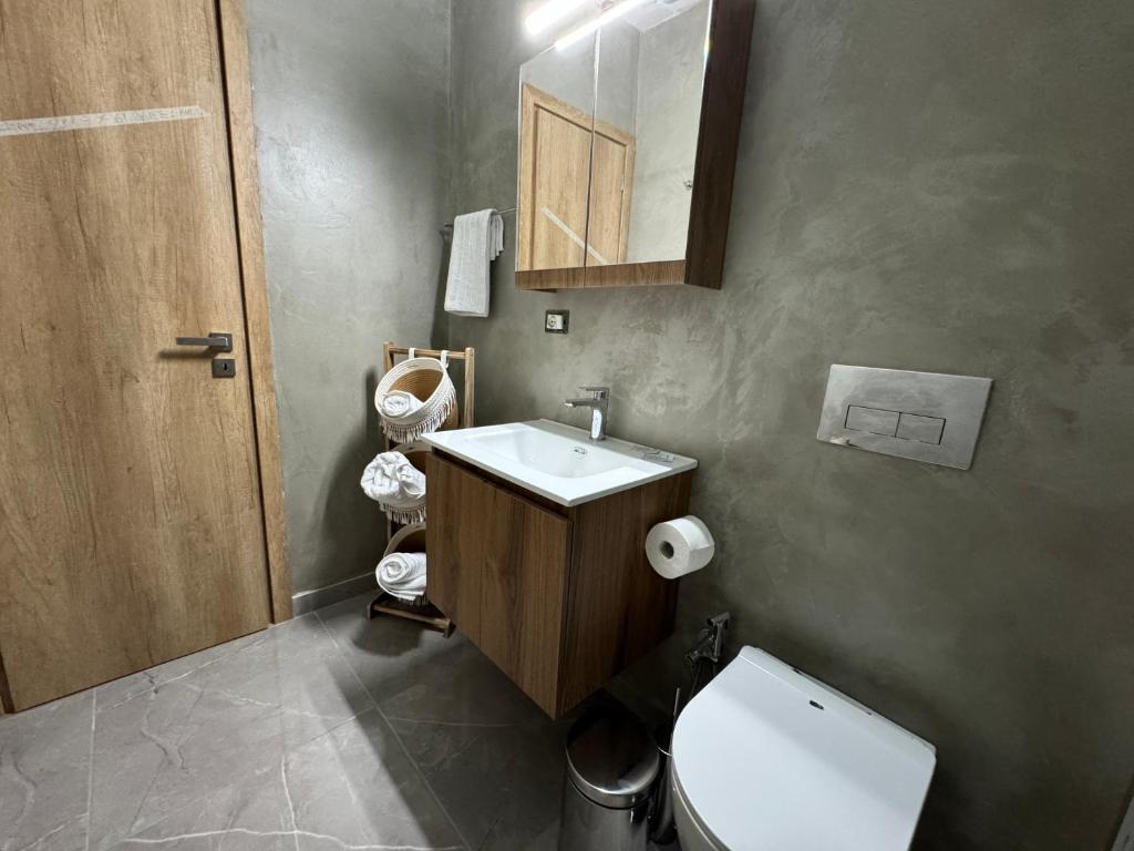 Koupelna v ubytování Angelo Agapi Rooms Vlore