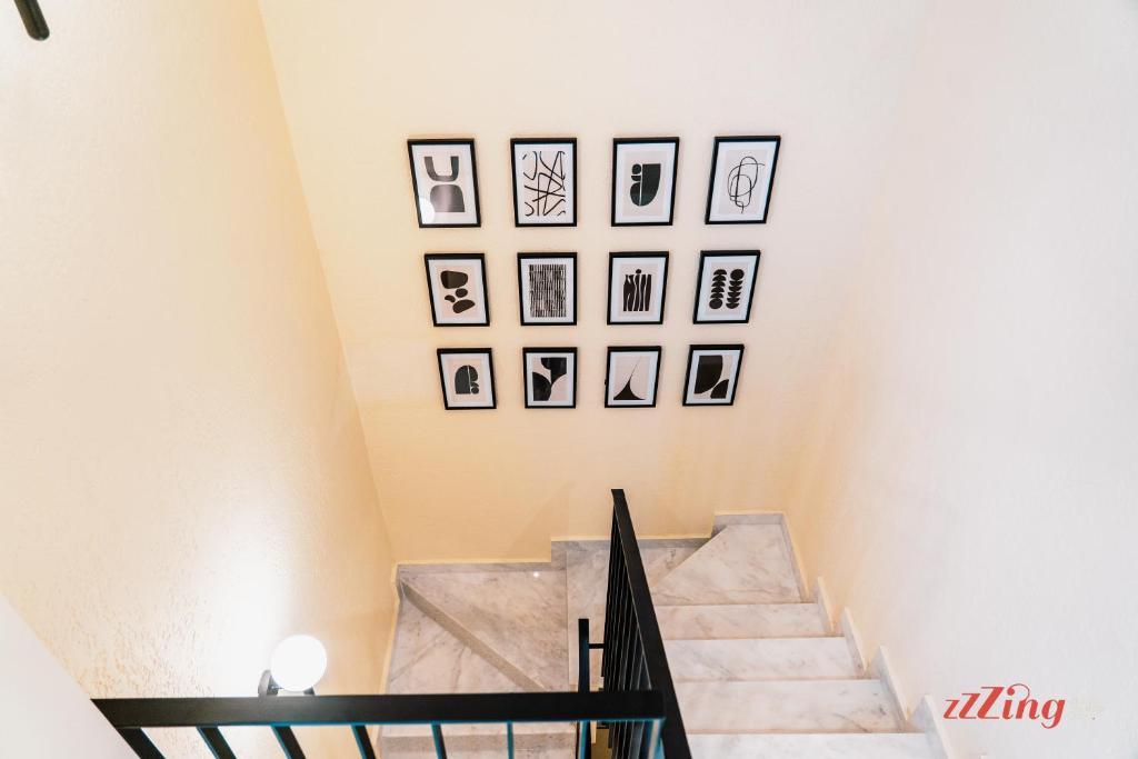 Fotografie z fotogalerie ubytování Stuart Rooms by Zzzing v destinaci Gżira