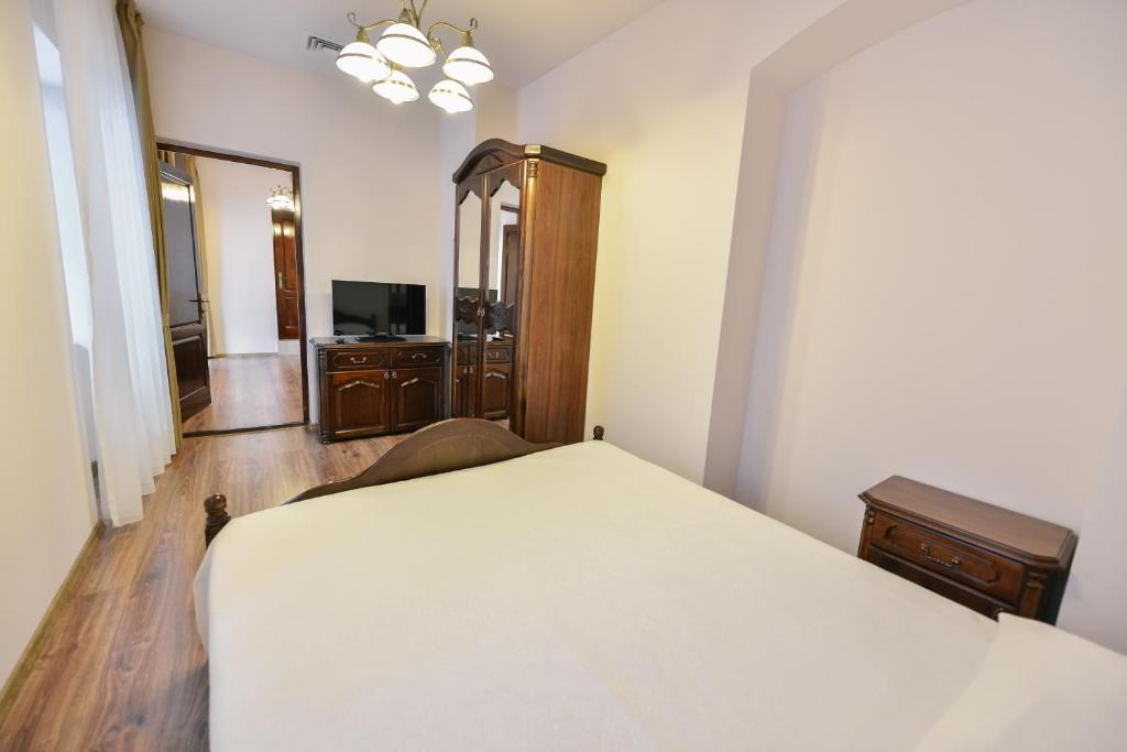 Le Petit Paris - Resim 23