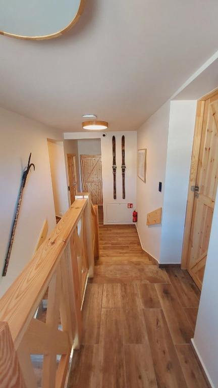 Postel nebo postele na pokoji v ubytování Willa Julia-pokoje w centrum, ogród, sauna, grill