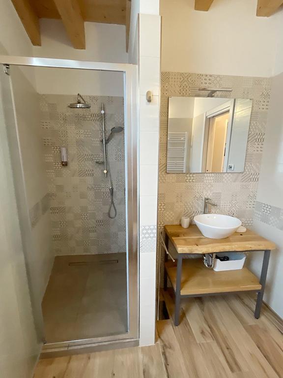 Koupelna v ubytování Le Logge del Garda