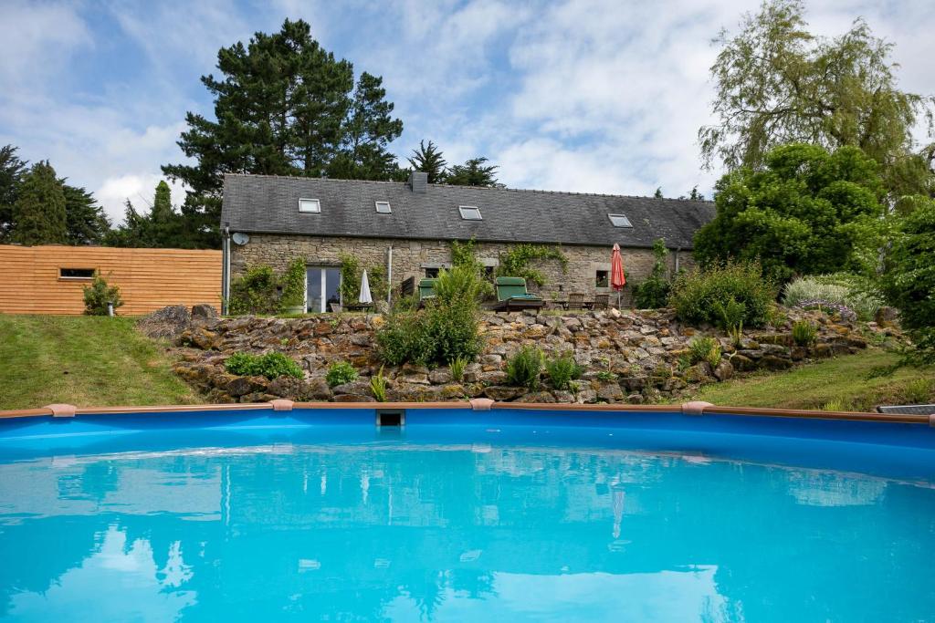 Photo de la galerie de l'établissement Gîte - Ty Morgane, à Plounérin