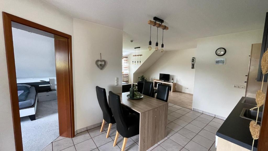 Posezení v ubytování wunderschöne "Ferienwohnung-Simmerath" Eifel NordEifel Nationalpark