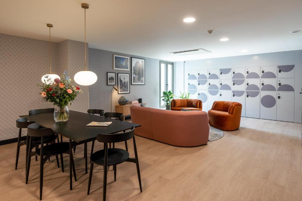 YAYS Antwerp Opera by Numa - Resim 10