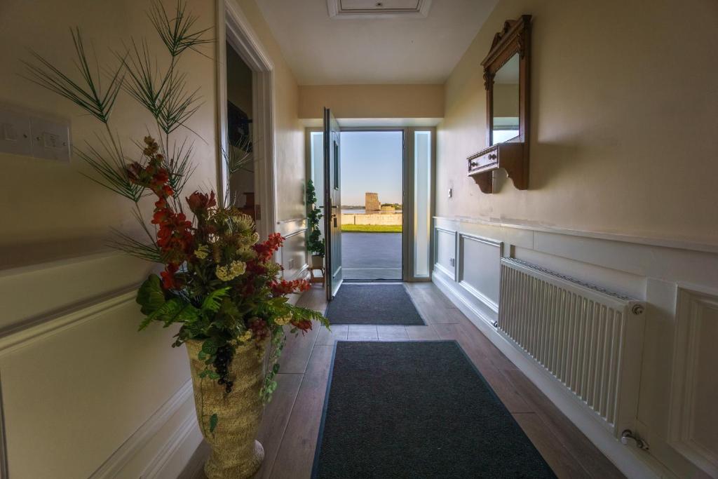 Fotografie z fotogalerie ubytování Carrig Island Lodge v destinaci Ballylongford