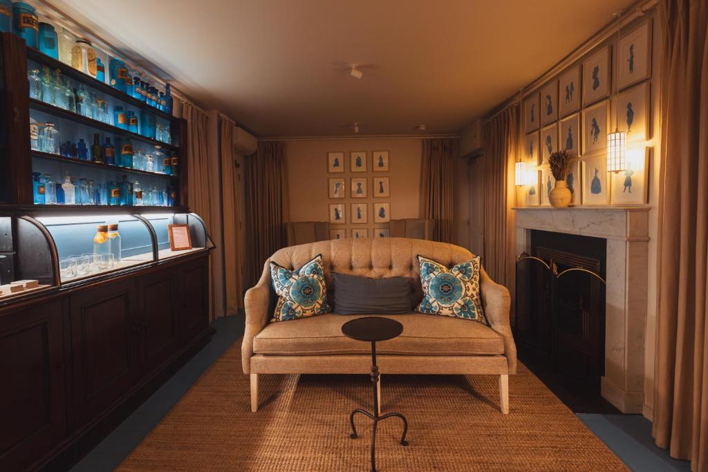 No 15 by GuestHouse, Bath - Resim 25