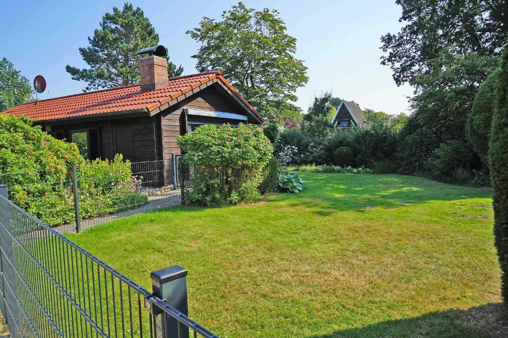 Photo de la galerie de l'établissement Blockhaus _ grosse Terrasse mit St, à Damp