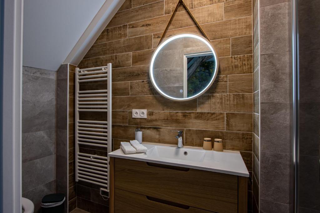 Koupelna v ubytování Auberge du Molveau