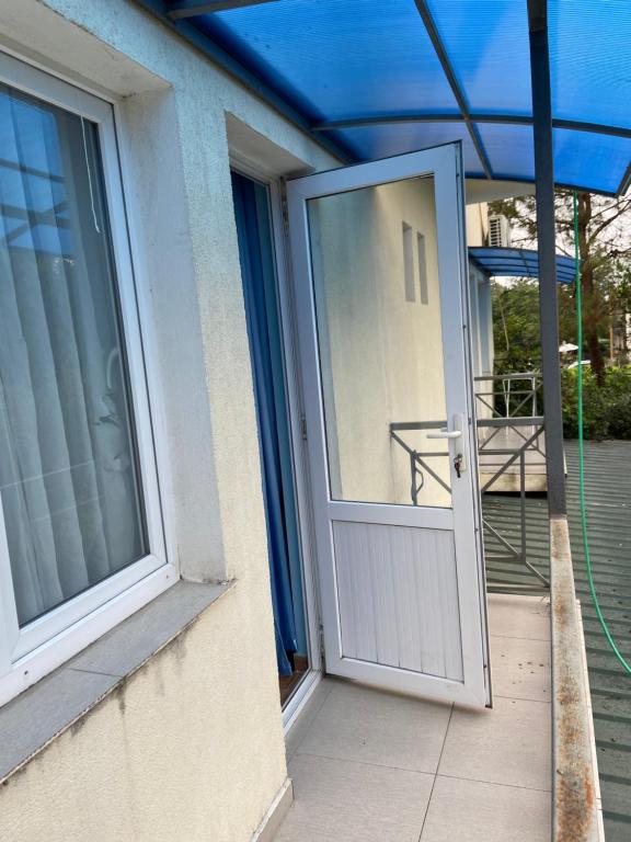 Balkón nebo terasa v ubytování Guesthouse Mirabela