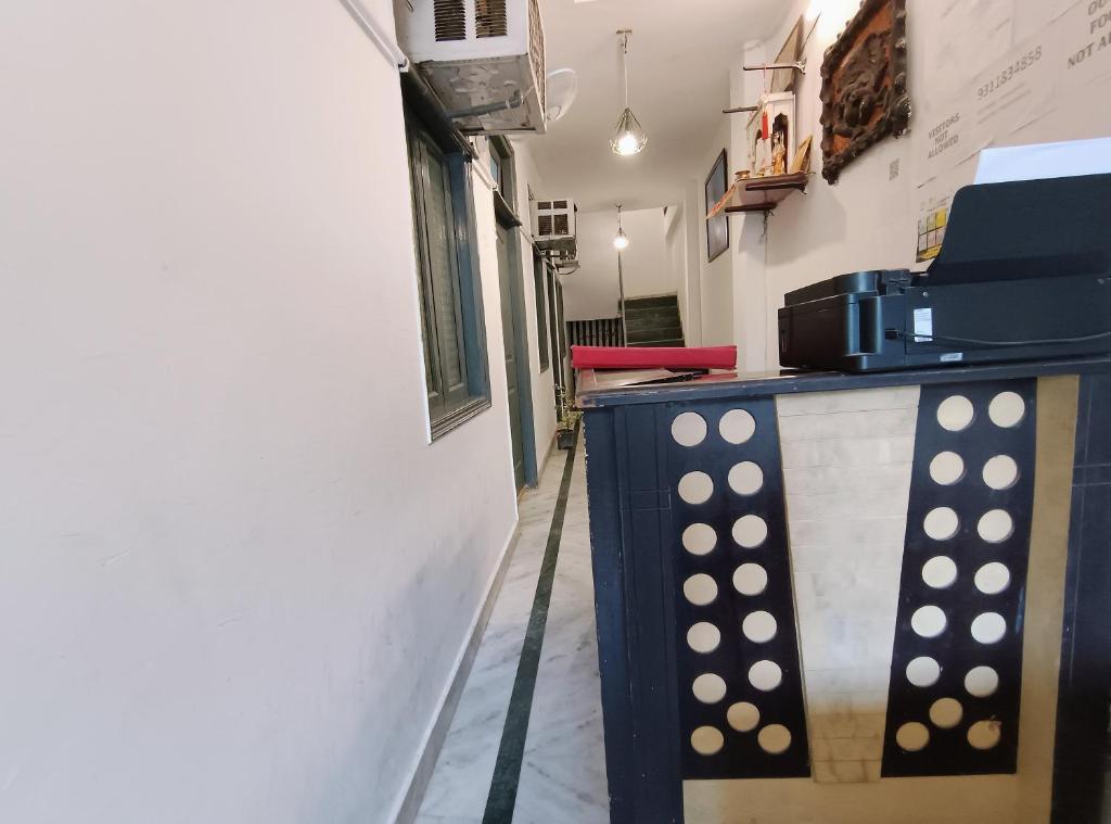 Posezení v ubytování Hotel Hauz Khas Fort View