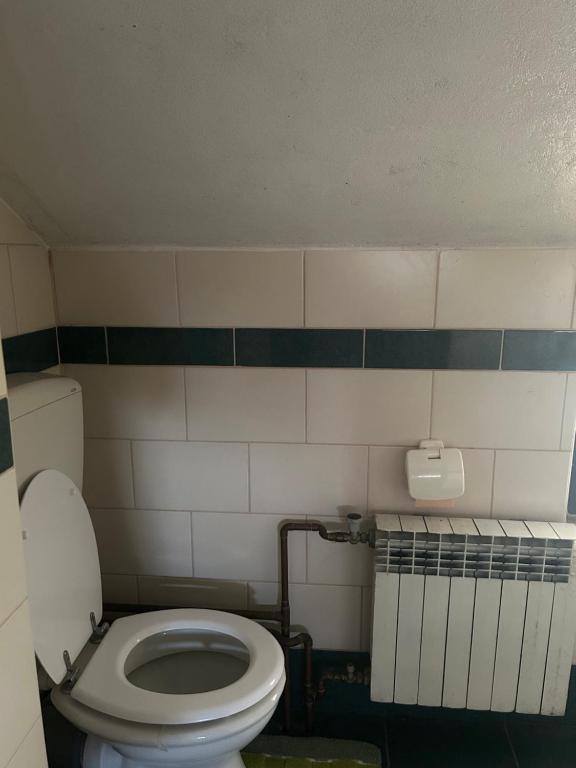 B&B Lukač - Single Room With Private Bathroom