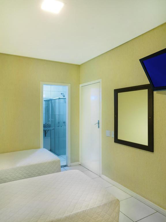  Hotel Elevado