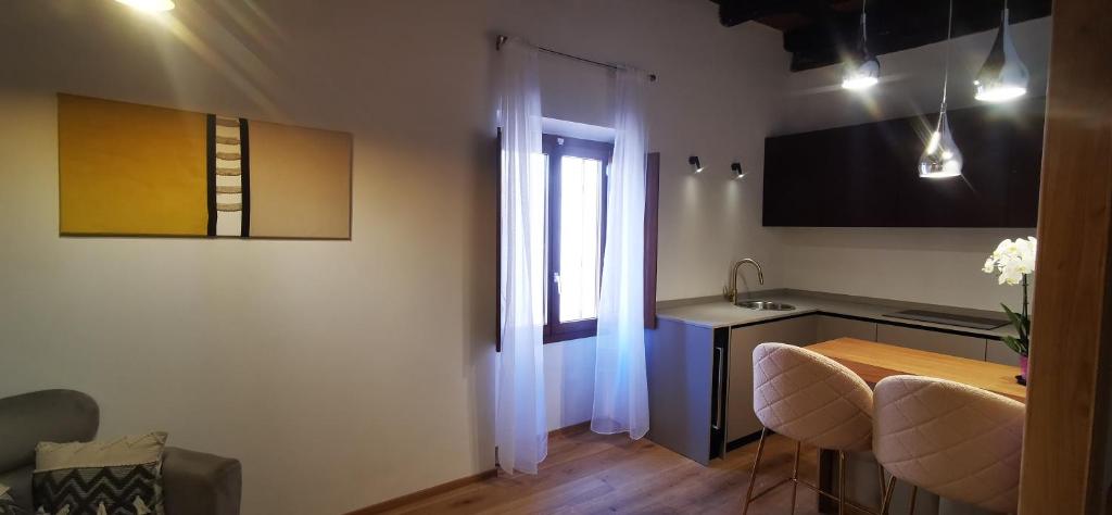 Cagliari Suites Castello - Moderno appartamento centrale