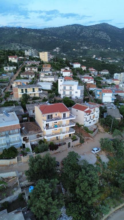 Pogled na planinu ili pogled na planinu iz apartmana