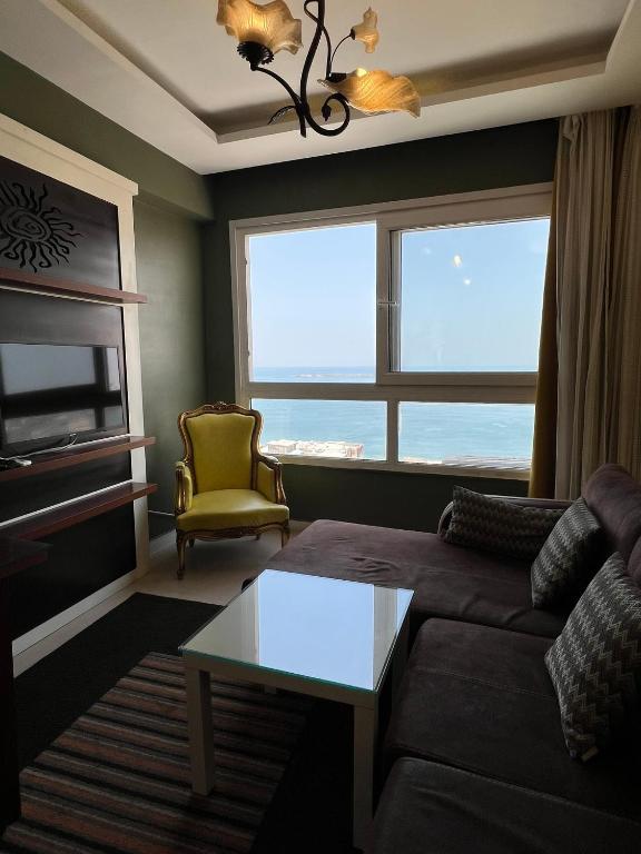 Downtown Sea View Suites - 4